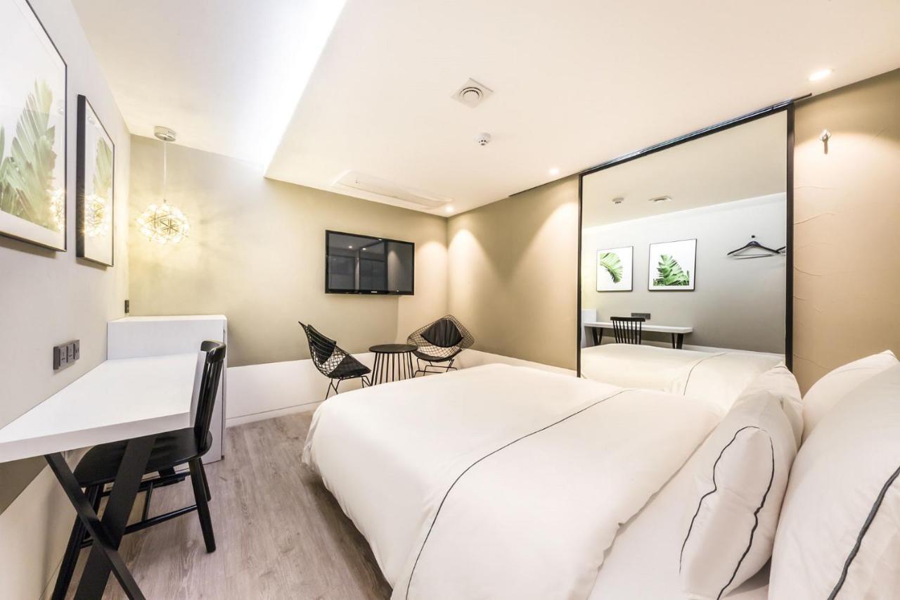 Forestar Hotel Sinchon Seoul Exterior photo
